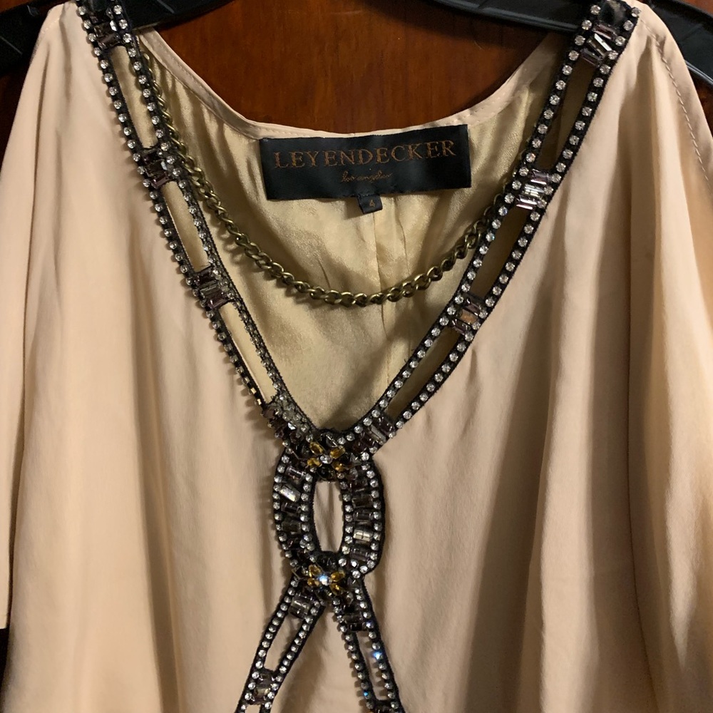 Blouse - Picture 2 of 3
